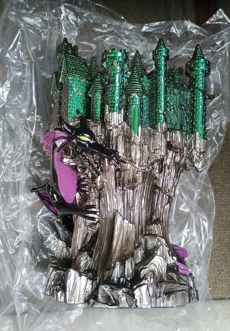 Bath&Body Works Maleficent Dragon Castle Candle Holder Villians 3D Elaborate BIG